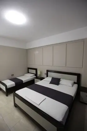 Üç Kişilik Oda, Balkon