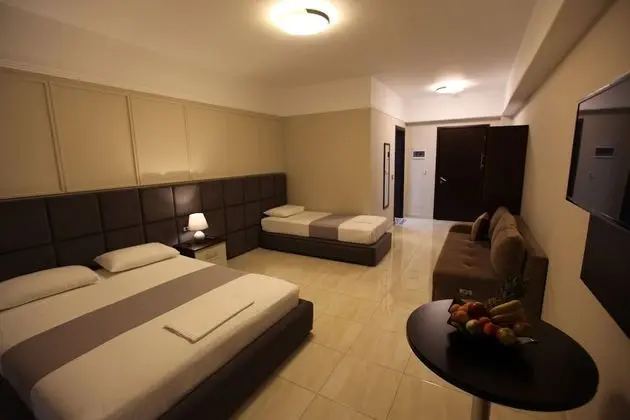 Üç Kişilik Oda, Balkon