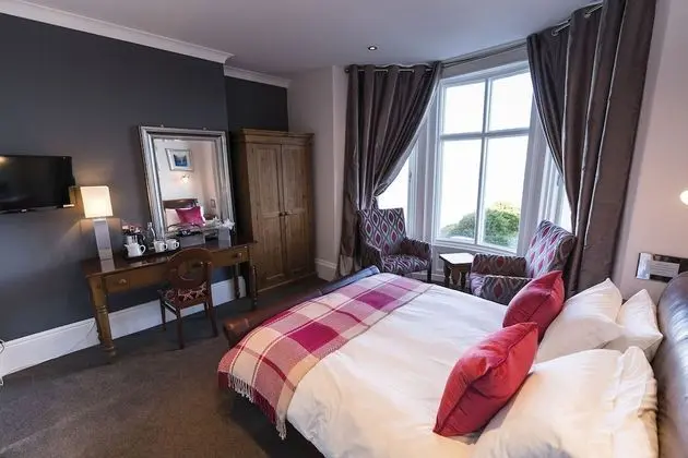 Deluxe Tek Büyük Yataklı Oda, Banyolu/Duşlu, Deniz Manzaralı (B&B)