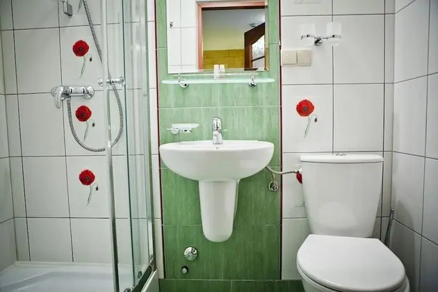 Economy Tek Büyük Yataklı Oda