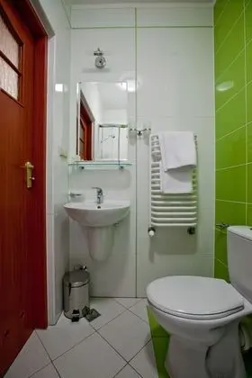 Economy Tek Büyük Yataklı Oda