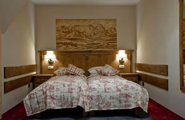 Tek Büyük veya İki Ayrı Yataklı Oda