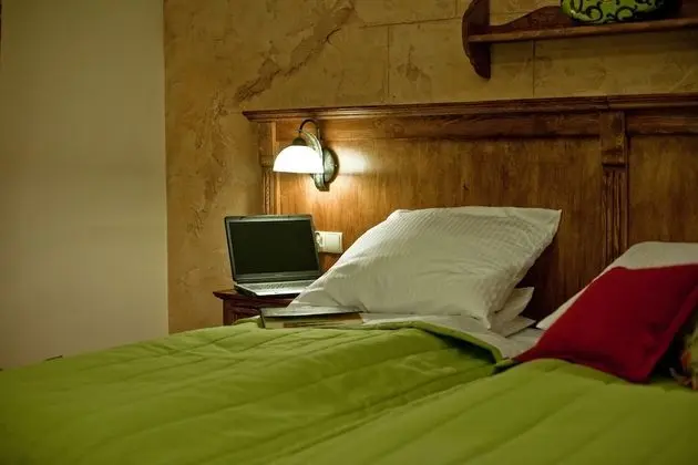 Tek Büyük veya İki Ayrı Yataklı Oda