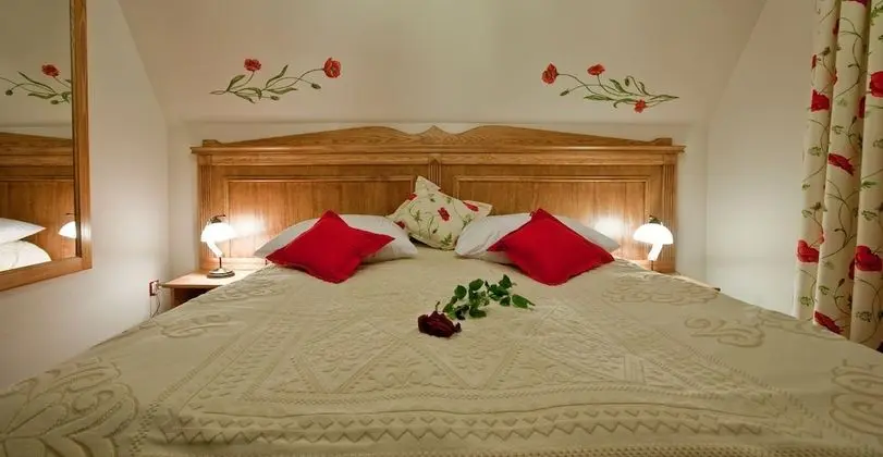 Tek Büyük veya İki Ayrı Yataklı Oda