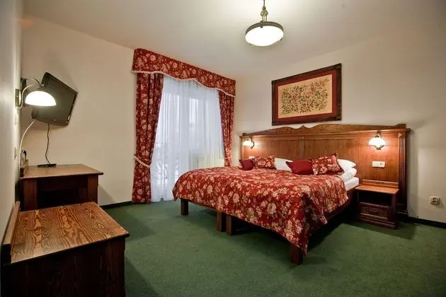 Tek Büyük veya İki Ayrı Yataklı Oda