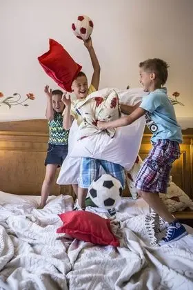 Tek Büyük veya İki Ayrı Yataklı Oda