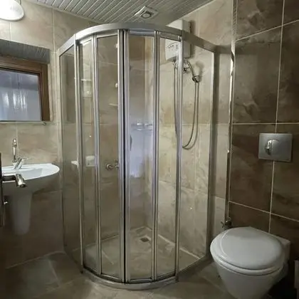 Aile Odası, Şehir Manzaralı