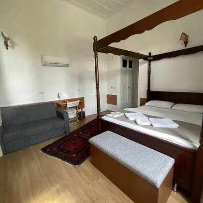 Aile Odası, Şehir Manzaralı