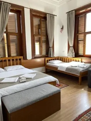 Aile Odası, Şehir Manzaralı