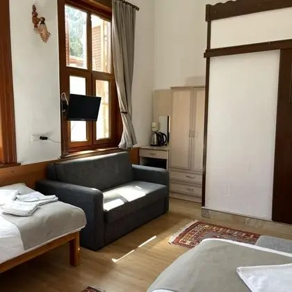 Aile Odası, Şehir Manzaralı