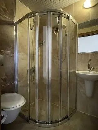 Tek Kişilik, Şehir Manzaralı