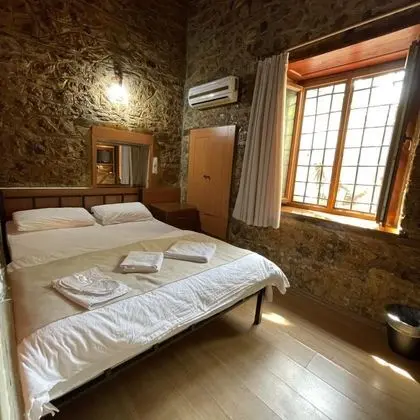 Tek Kişilik, Şehir Manzaralı