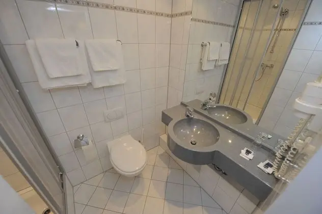 Dört Kişilik Oda