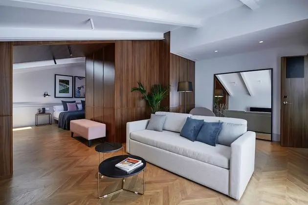 Çatı Katı Süiti (Penthouse), Teras