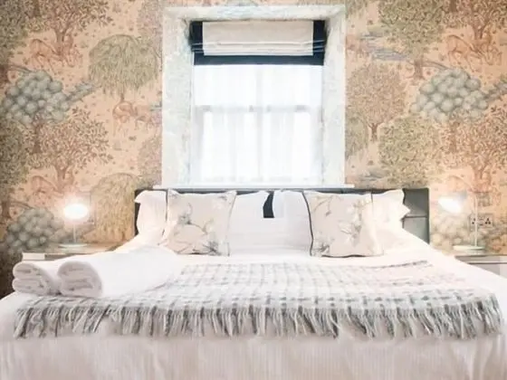 Superior Süit, Banyolu/Duşlu (Cuckoo Pen)