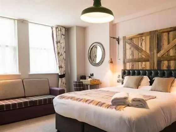 Superior Süit, Banyolu/Duşlu (Downs Barn)