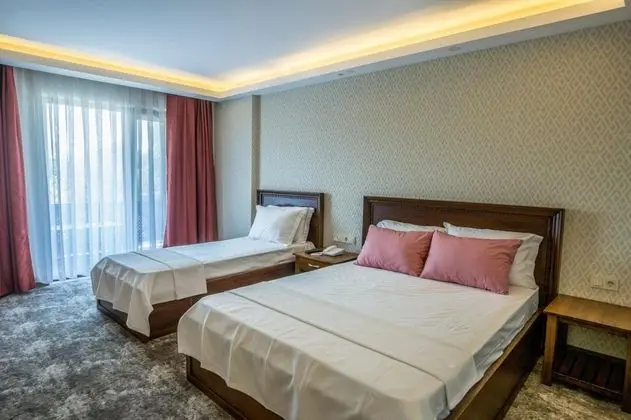 Deluxe Aile Odası, Balkonlu
