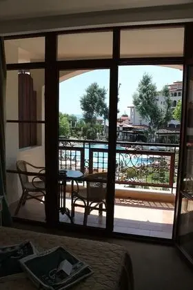 Tek Büyük Yataklı Oda, Park Manzaralı (Free Beach Access, Free Wifi, Parking)