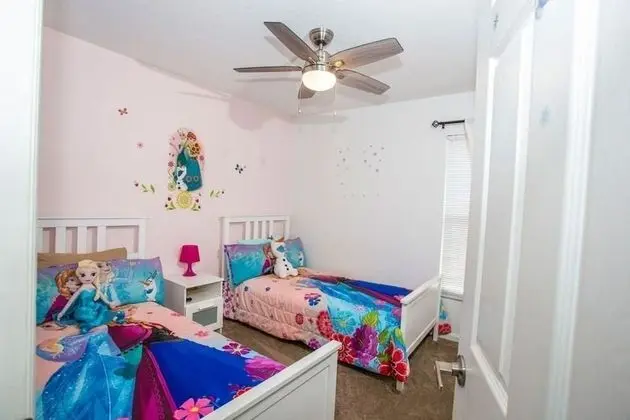 Ev (Villa Helena - Windsor Palms)