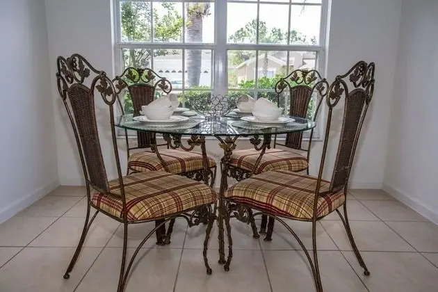 Ev (Villa Helena - Windsor Palms)
