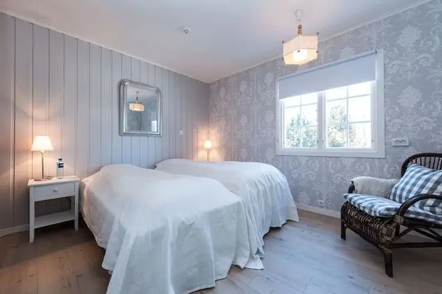 Tek Büyük veya İki Ayrı Yataklı Oda