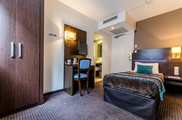 Standard Tek Büyük Yataklı Oda