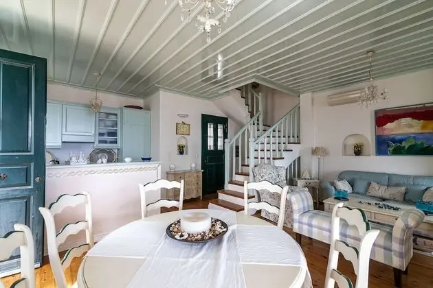 Villa, 6 Yatak Odası, Deniz Manzaralı