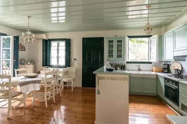 Villa, 6 Yatak Odası, Deniz Manzaralı