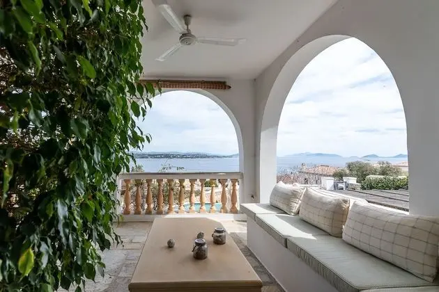 Villa, 6 Yatak Odası, Deniz Manzaralı