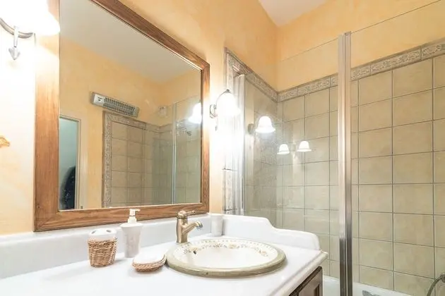 Villa, 6 Yatak Odası, Deniz Manzaralı
