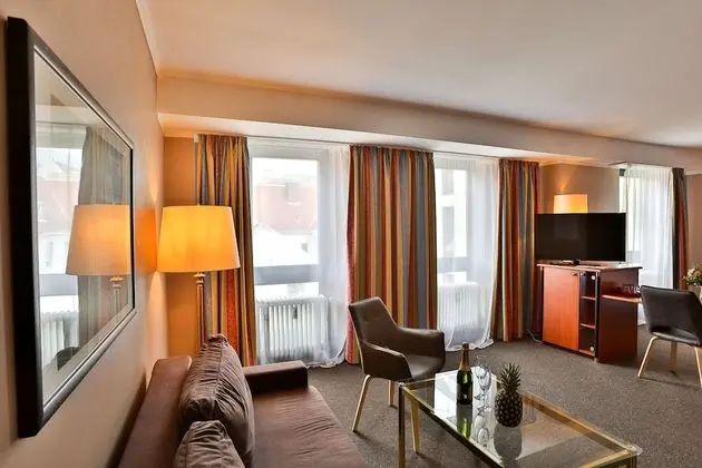 Grand Tek Büyük Yataklı Oda, Şehir Manzaralı