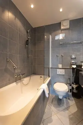 Grand Tek Büyük Yataklı Oda, Şehir Manzaralı