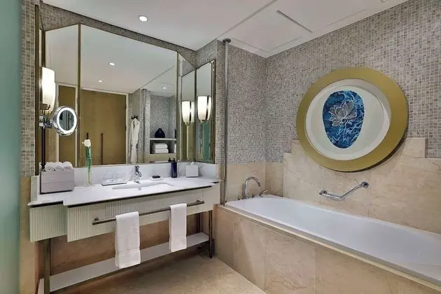 Deluxe Oda, 1 En Büyük (King) Boy Yatak, Bağlantılı Odalar (Deluxe Family Connecting Room)