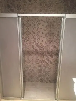 Tek Büyük veya İki Ayrı Yataklı Oda, Balkon