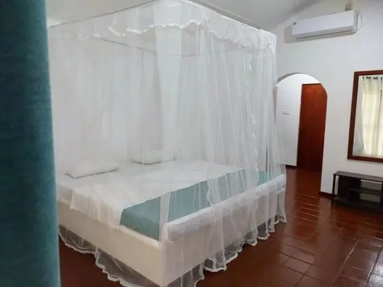 Standard Tek Büyük veya İki Ayrı Yataklı Oda, 1 En Büyük (King) Boy Yatak, Teras, Deniz Manzaralı