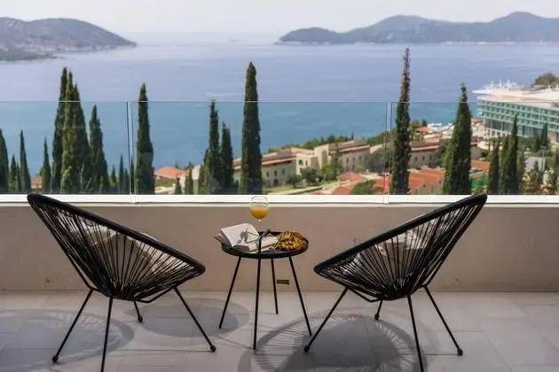 Villa, Sigara İçilebilir