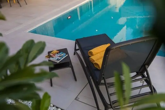 Villa, Sigara İçilebilir