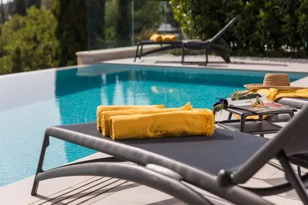 Villa, Sigara İçilebilir