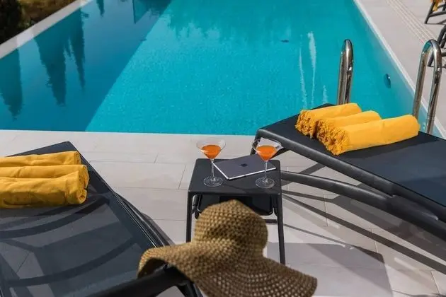 Villa, Sigara İçilebilir