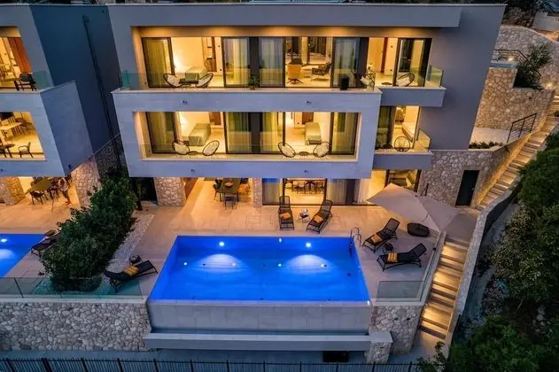 Villa, Sigara İçilebilir