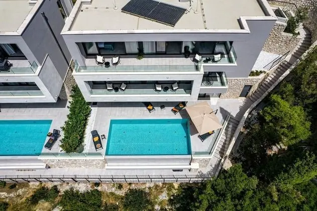Villa, Sigara İçilebilir