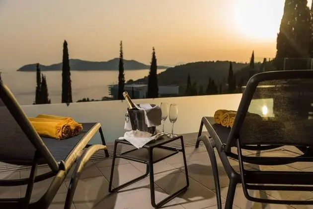 Villa, Sigara İçilebilir