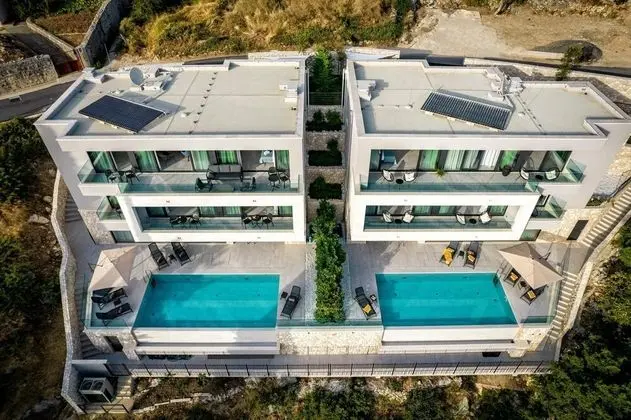 Villa, Sigara İçilebilir