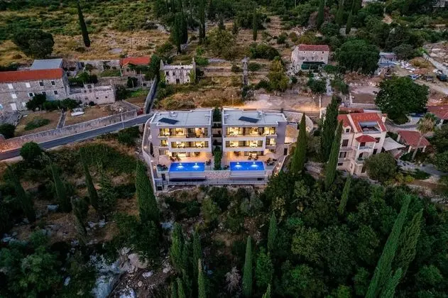 Villa, Sigara İçilebilir