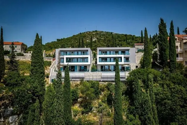 Villa, Sigara İçilebilir