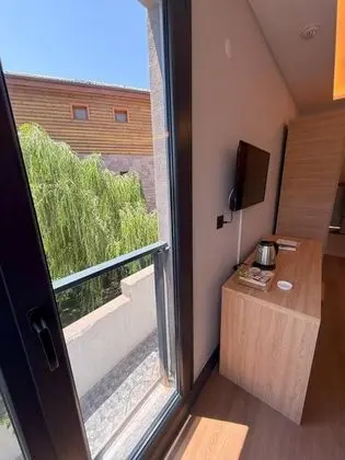 Aile Odası, Deniz ve Doğa Manzaralı, Balkonlu