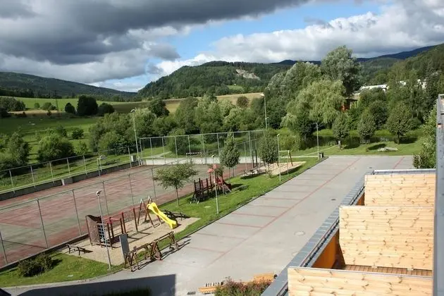 Superior Tek Büyük veya İki Ayrı Yataklı Oda, 1 Büyük (Queen) Boy Yatak, Bahçe Manzaralı