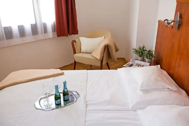 Comfort İki Ayrı Yataklı Oda (with Balcony)