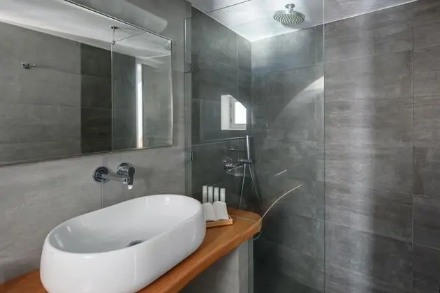Premium Family Suite