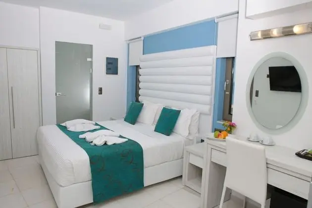 Luxury Tek Büyük Yataklı Oda, 1 Büyük (Queen) Boy Yatak, Deniz Manzaralı